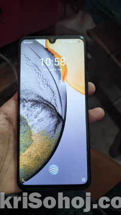 Vivo v20